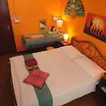 Meechok Home